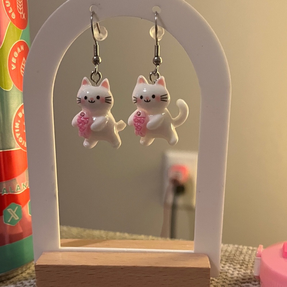 White and Pink Cat Charm Earrings - Cute Cat Pet-Themed Jewelry